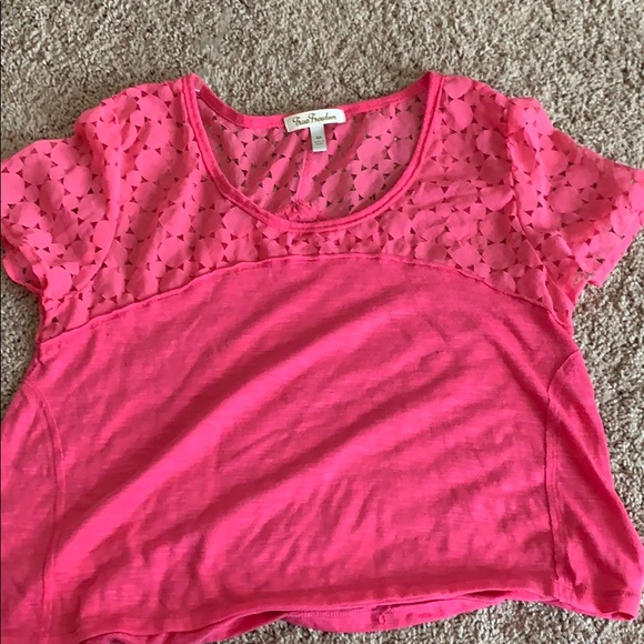 Top - Picture 1 of 1